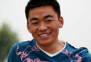 王宝强事件吃瓜群众反应,吃瓜群众热议，网络舆论场风云再起